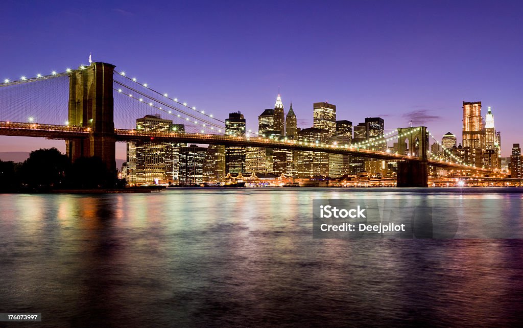 Ponte di Brooklyn e Manhattan, New York City, Stati Uniti - Foto stock royalty-free di Acqua