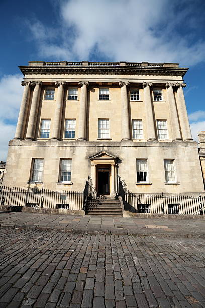 istock Georgian House in Bath 176077267
