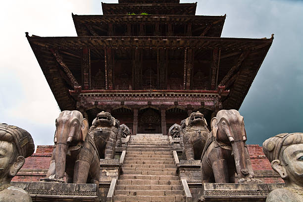 istock Nyatapola Hindu Temple 176077877