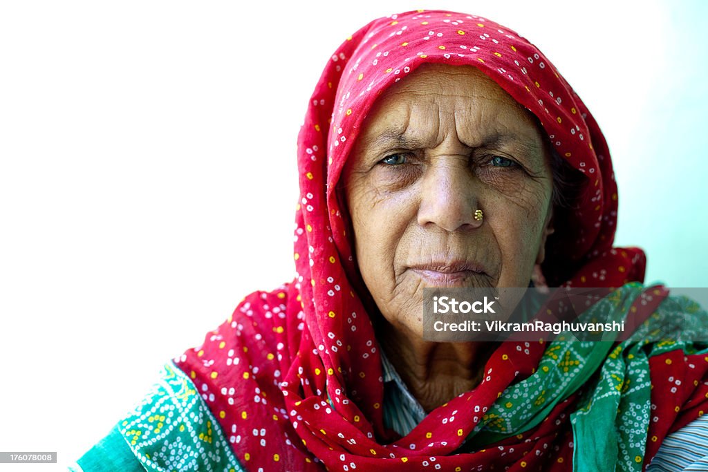 Sênior mulher indiana Rural - Foto de stock de 70 anos royalty-free