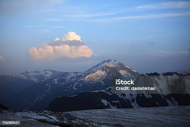 Photo libre de droit de Noori Haut Pass Le Nordpakistan De 1 301 Mètres Carrés banque d'images et plus d'images libres de droit de Asie