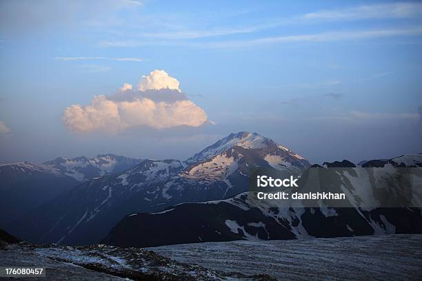 Noori Top Pass Północny Pakistan 14000 Obszarach Stopy - zdjęcia stockowe i więcej obrazów Azad Dżammu I Kaszmir