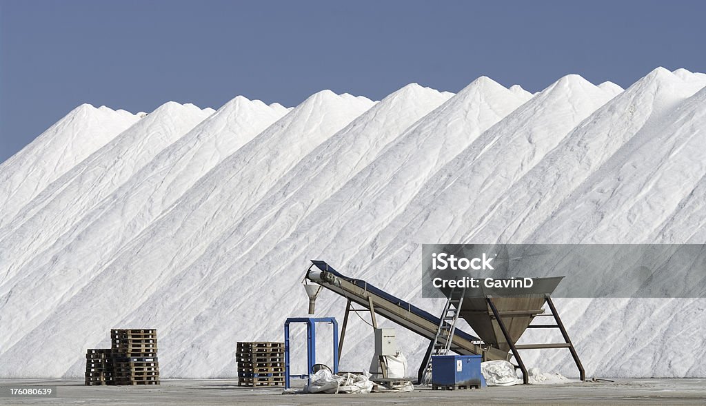Mounds soli z Salinas w Hiszpanii - Zbiór zdjęć royalty-free (Górnictwo)
