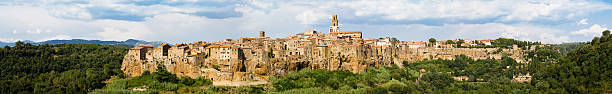 Stronghold village "A panoramic view of the medieval village of Pitigliano, located near Montepulciano in Toscana, ItalySee all my" pitigliano stock pictures, royalty-free photos & images