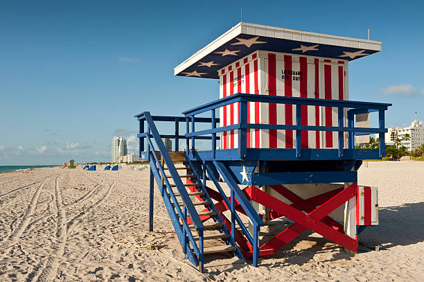 istock Miami Beach's South Beach Lifeguard House 176083857
