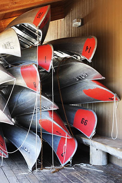 istock Canoe Rental Vacation Resort Boat 176084316