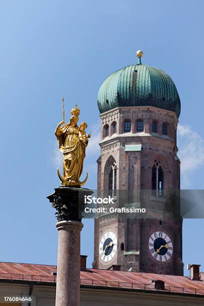St Marys Column I Katedra Najświętszej Marii Panny W Monachium - zdjęcia stockowe i więcej obrazów Bawaria