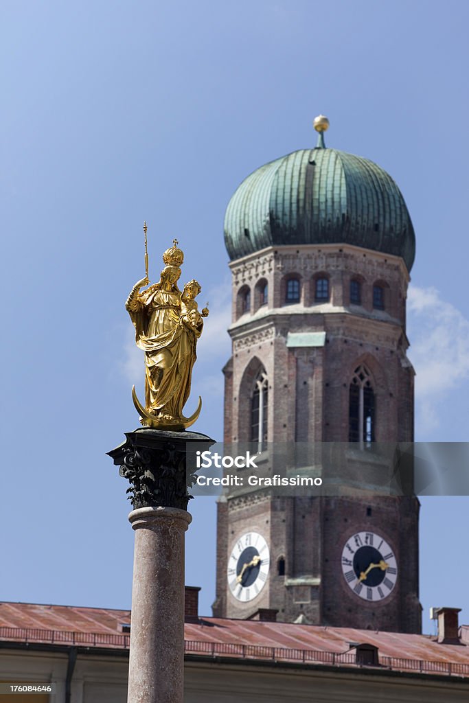 St. Mary's coluna e catedral de Munique - Foto de stock de Alemanha royalty-free