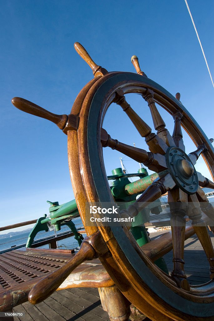 Volante de um barco de Madeira - Royalty-free Antiguidade Foto de stock