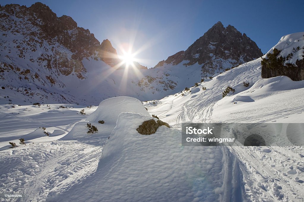 Lo sci alpinismo - Foto stock royalty-free di Acqua