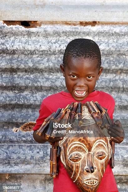 Afrikanischen Jungen Ethnomaske Stockfoto und mehr Bilder von Afrika - Afrika, Afrikaner, Afrikanische Kultur