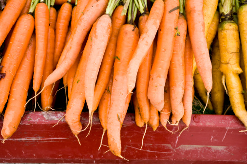 carrots at an organic market