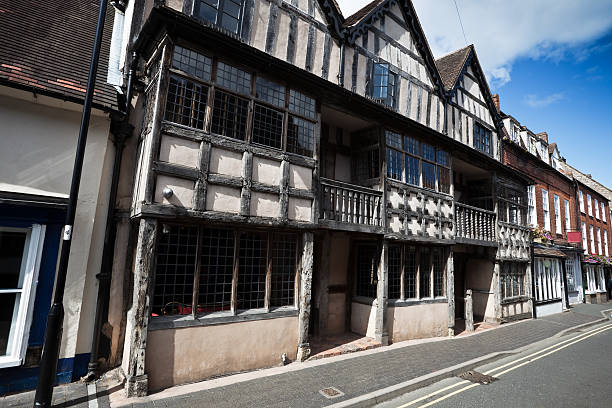 istock Elizabethan house in Much Wenlock 176089212