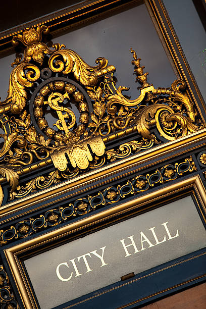 istock San Francisco City Hall 176089360