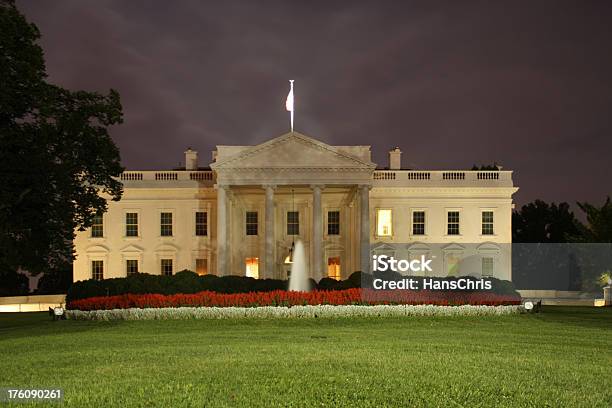 A Casa Branca À Noite - Fotografias de stock e mais imagens de Casa Branca - Washington DC - Casa Branca - Washington DC, Anoitecer, Horizontal