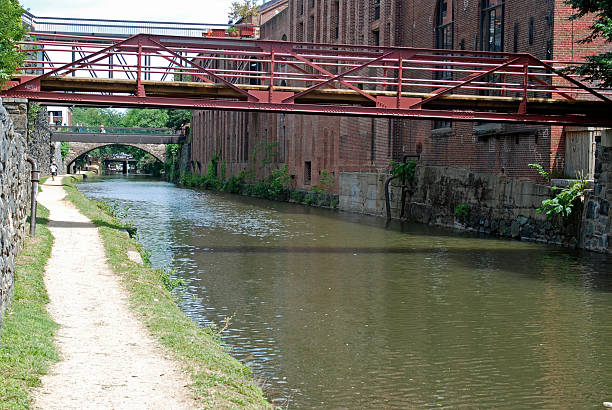 istock Canal and footpath in Washington DC 176091633
