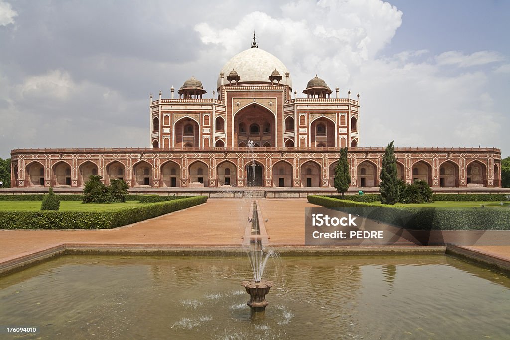 O túmulo de Humayun, Nova Delhi, Índia - Foto de stock de Arco - Característica arquitetônica royalty-free