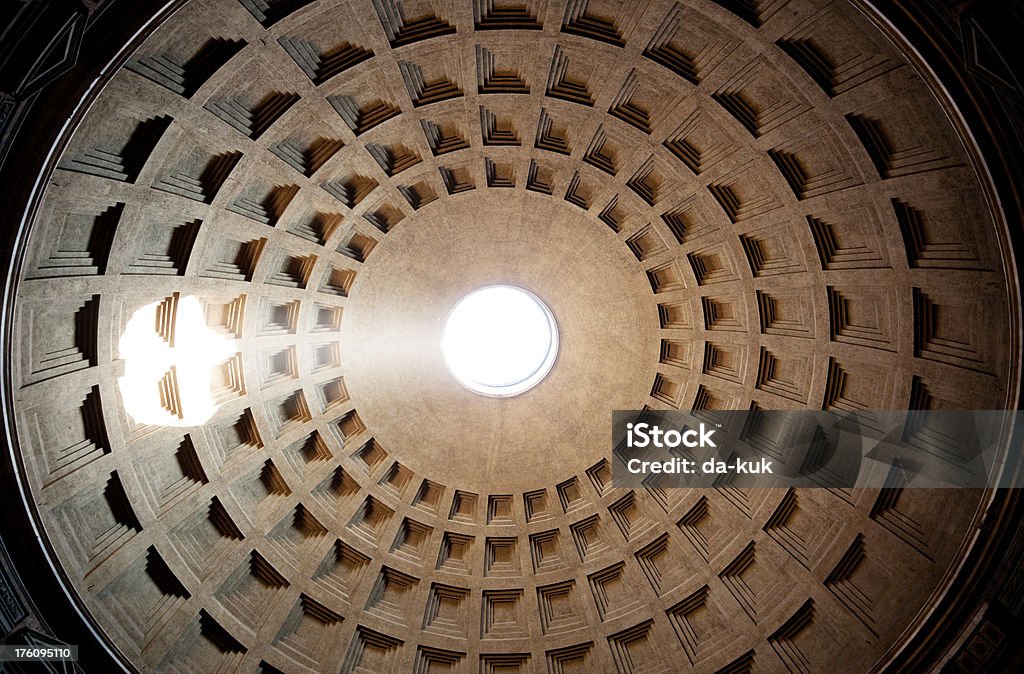 O teto do Panteão - Foto de stock de Abstrato royalty-free