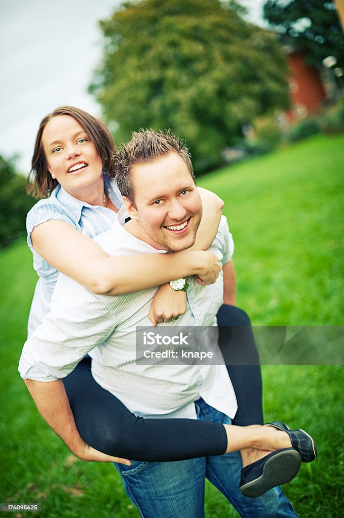 Feliz Casal Brincalhão - Royalty-free 20-29 Anos Foto de stock