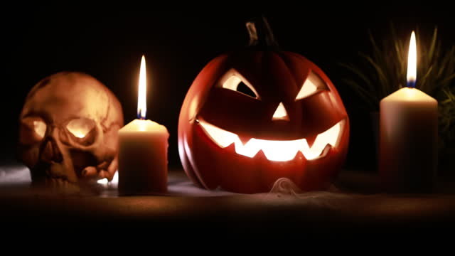 Halloween Pumpkin, Skull and candle with white smoke effect and green screen
