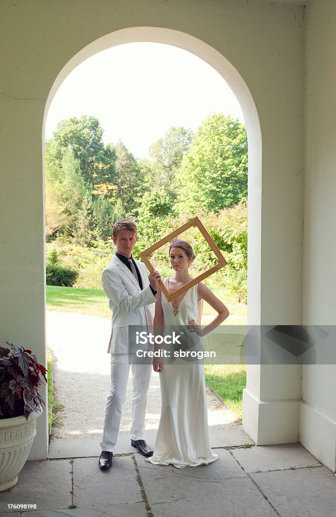 Le marié et la mariée - Photo de A la mode libre de droits