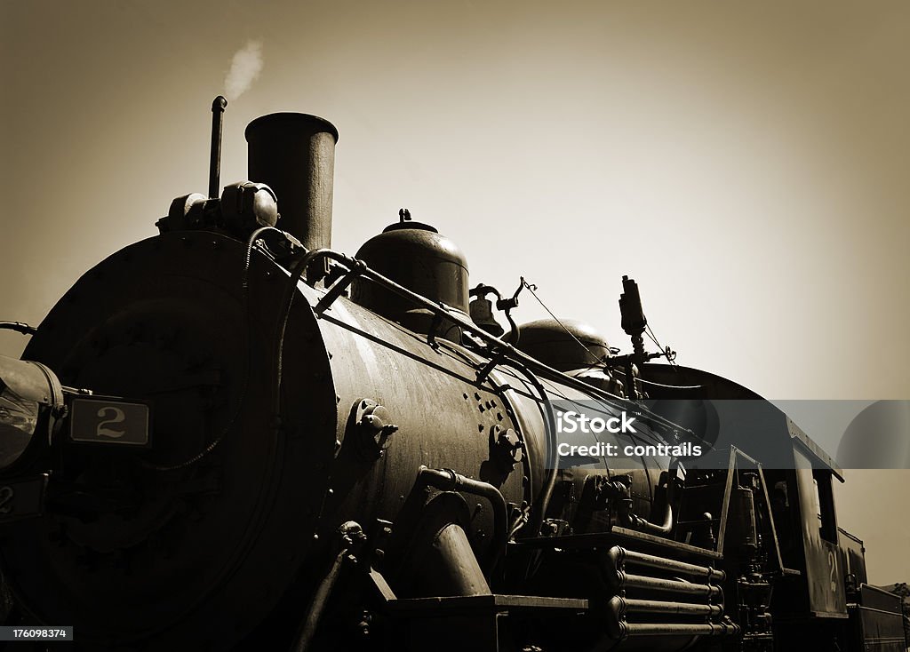 Locomotiva a vapor - Foto de stock de Alto contraste royalty-free