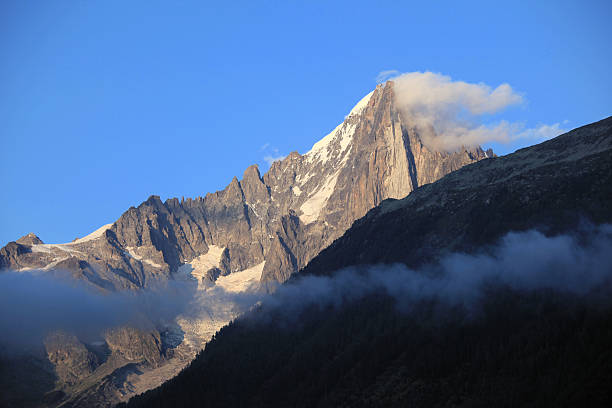 istock Drus and La Verte peaks 176103486