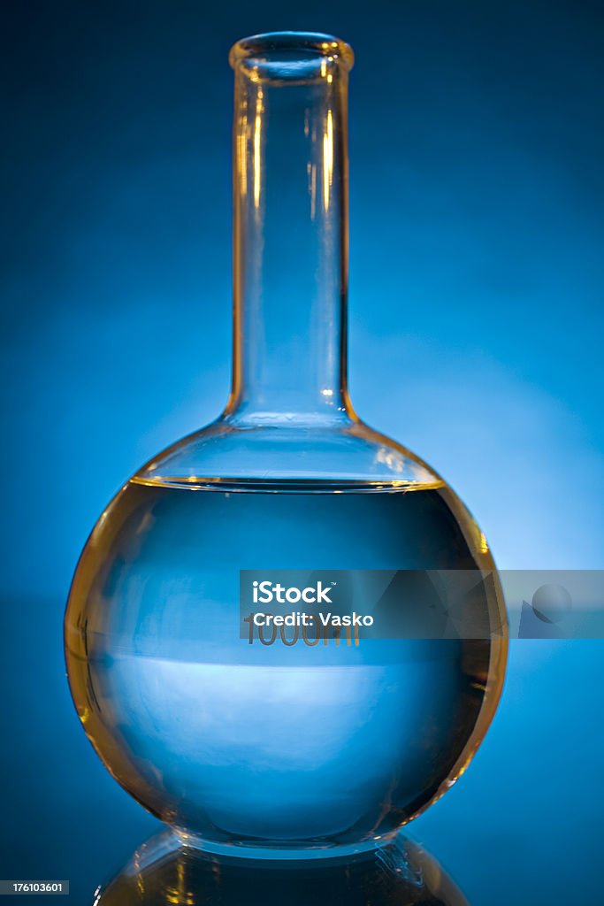 Equipamentos de Ciência - Foto de stock de Artigos de Vidro de Laboratório royalty-free