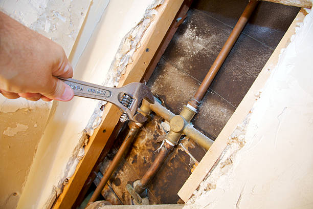 istock Wrench for Tub Repair 176109698