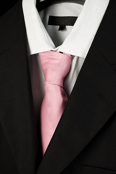 costume cravate rose - lapel suit macro businessman photos et images de collection