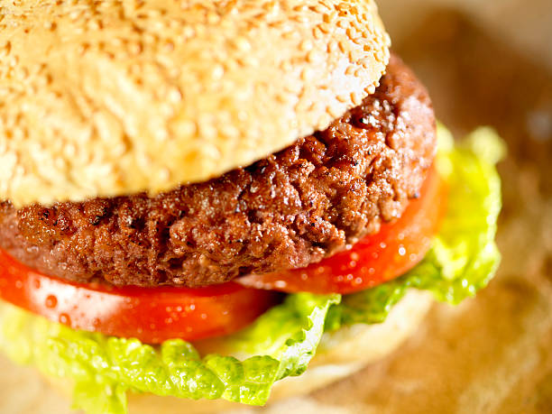 Hamburger with Lettuce and Tomato