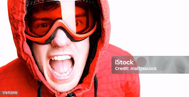 Closeup Portrait Von Einen Snowboarder Mit Rot Und Skibrille Stockfoto und mehr Bilder von Angst