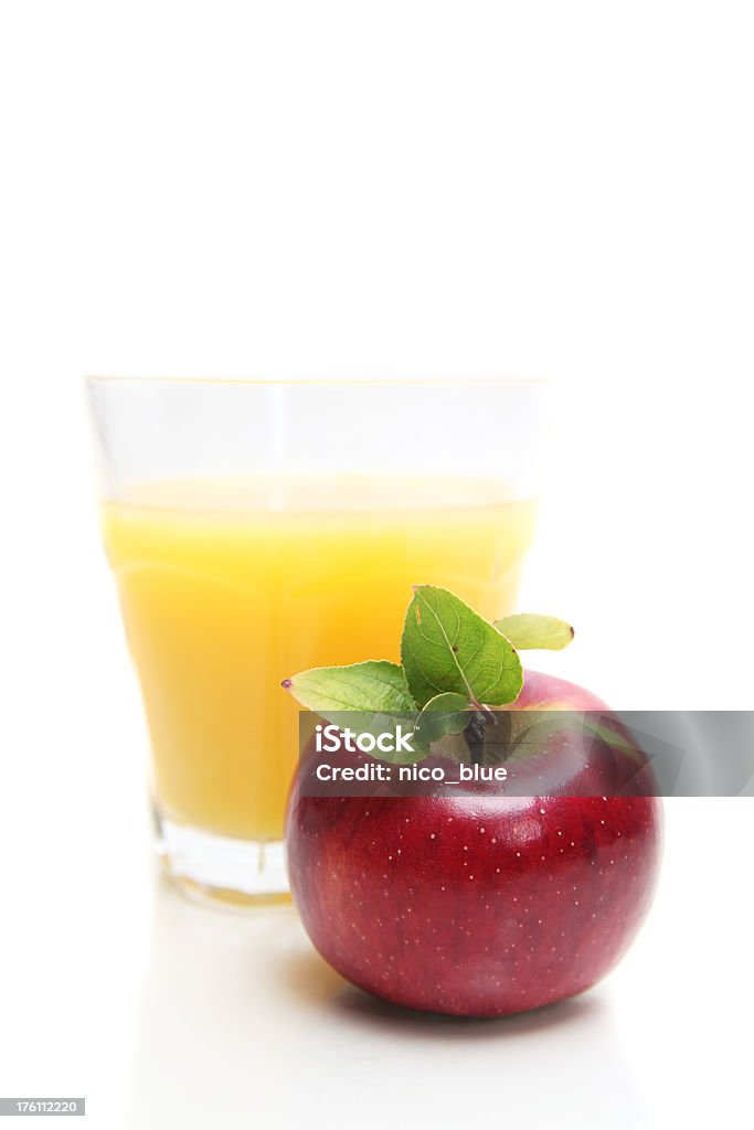 Новый Яблочный и апельсиновый сок - Стоковые фото Апельсиновый сок роялти-фри