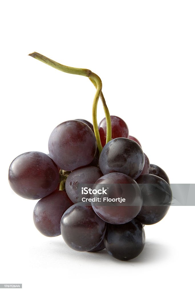 Owoce: Czerwone winogrona - Zbiór zdjęć royalty-free (Białe tło)