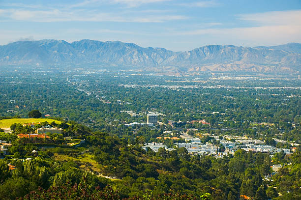 san fernando valley, luftaufnahme - city of los angeles los angeles county southern california san gabriel mountains stock-fotos und bilder