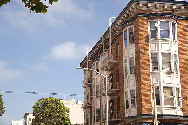 istock Street in San Francisco 176117190