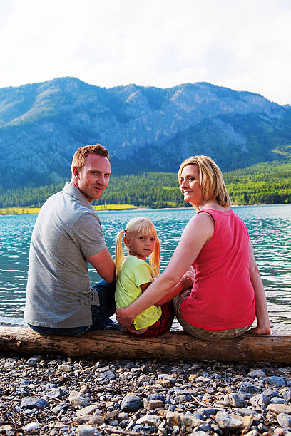 istock Family on the Lake 176117196