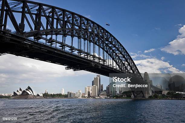 Großebrücke Little House Stockfoto und mehr Bilder von Farbbild - Farbbild, Fotografie, Hafenbrücke von Sydney