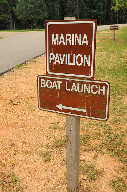 istock Marina Pavilion and Boat Launch Sign 176124469