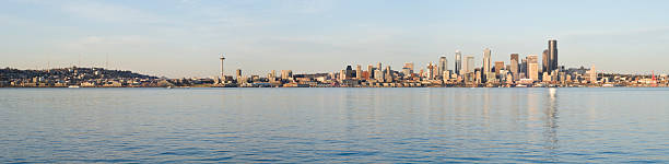 istock Panoramic View of the Seattle Skyline (XXXL) 176125931