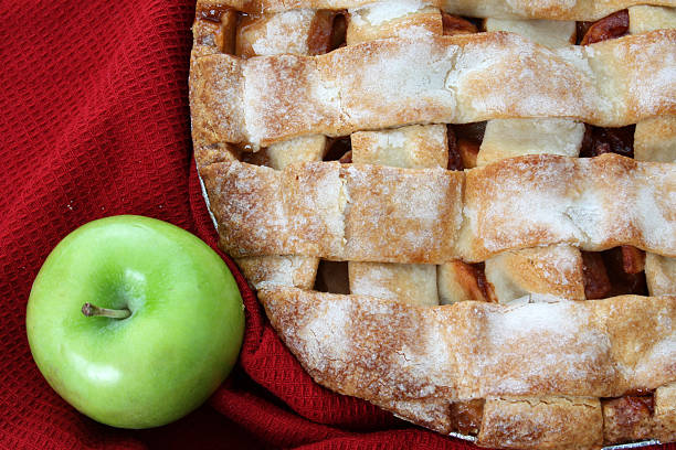 istock Green apple and fresh baked pie 176129713