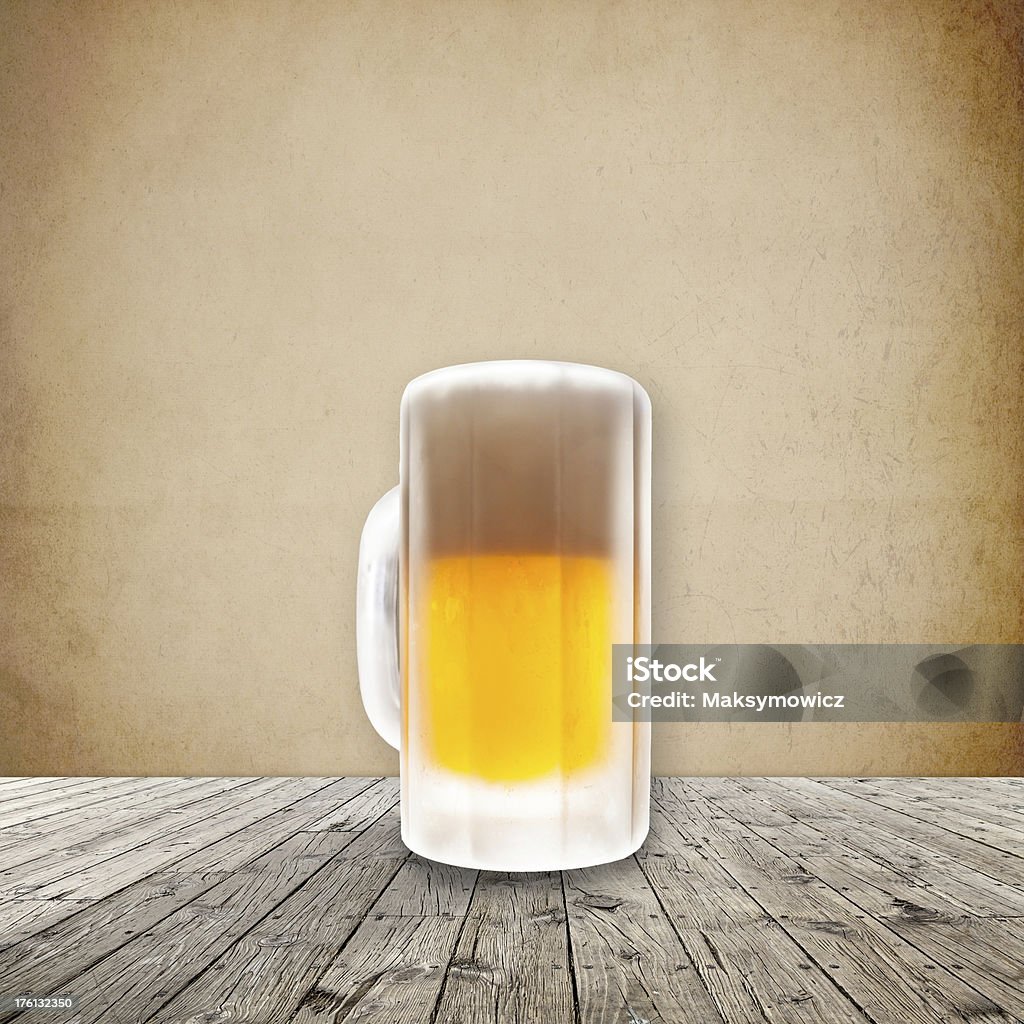 Fresca birra fredda somministrato in pinta di birra fredda - Foto stock royalty-free di Alchol