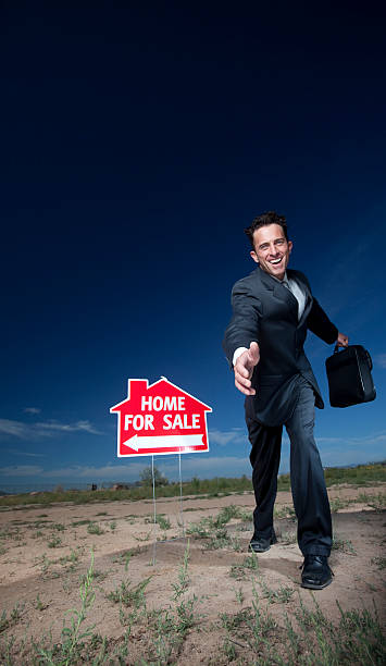 istock Eager Real Estate Salesman 176133467