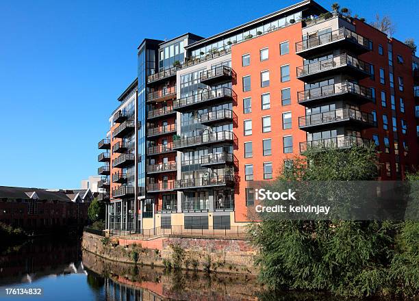 Nowoczesne Luksusowe Apartamenty - zdjęcia stockowe i więcej obrazów Anglia - Anglia, Architektura, Balkon