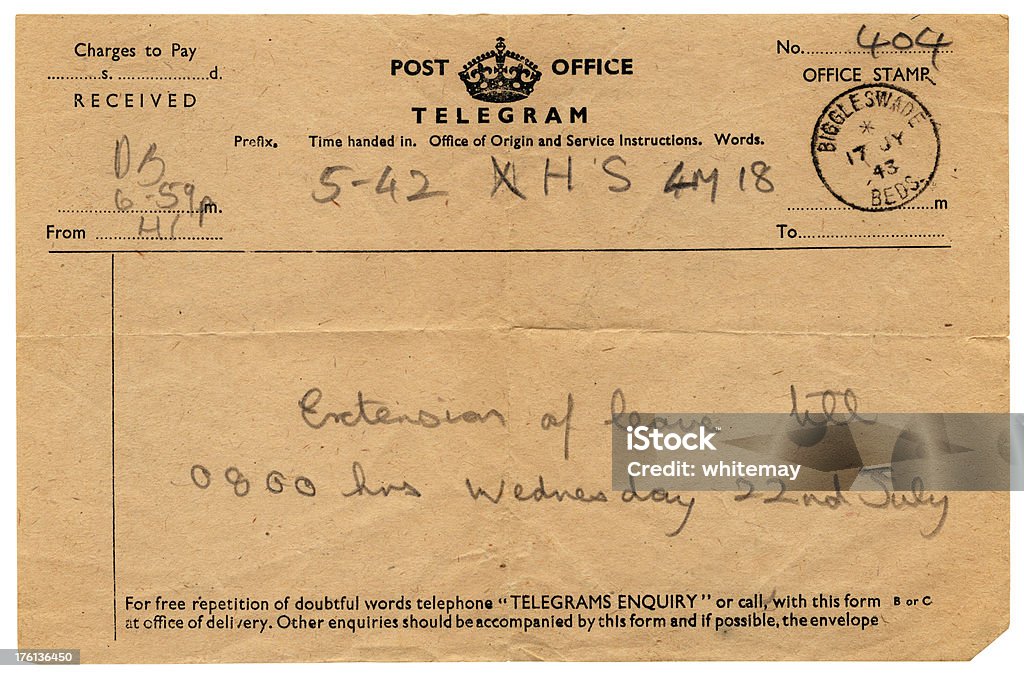 Extensión de salir British serviceman del telegrama 1943 - Foto de stock de Telegrama libre de derechos