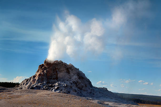 istock Geothermal Geyser in Yellowstone Park 176144041