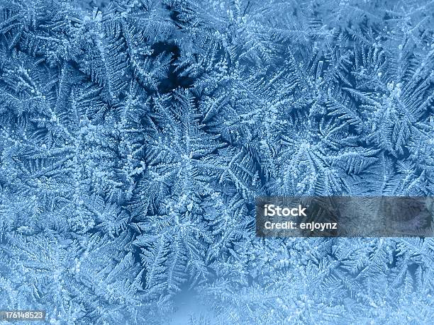 Winter Frost Stockfoto und mehr Bilder von Eiszapfen - Eiszapfen, Bildhintergrund, Blau