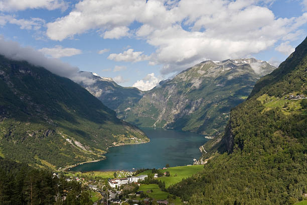 istock Geiranger Fjord 176149450