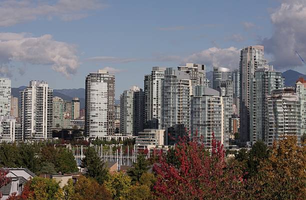 istock Vancouver, Autumn Morning 176155860