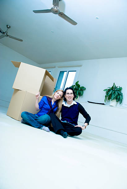우리의 새로운 홈화면 - house rental moving house relocation sock 뉴스 사진 이미지